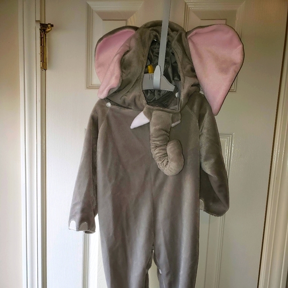 Baby Elephant Halloween 🎃 Costume! 12-24 mo. - Picture 1 of 2